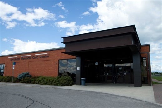 VIDEO: Memorial Centre Roof Renovation Underway as Part of MURF Project - Hometown TV12 Brockville