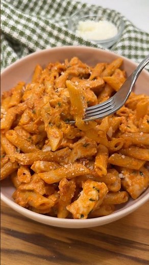 Penne alla Vodka with Chicken