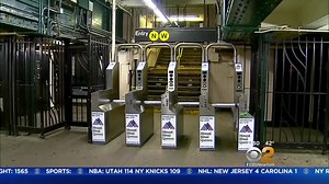 The W train from Queens to lower Manhattan is back in service for the first time in six years. CBS2's Magdalena Doris reports. | CBS New York