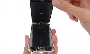 Teardown of Apple's new 16GB iPod touch finds few changes from other 5th-gen models | AppleInsider