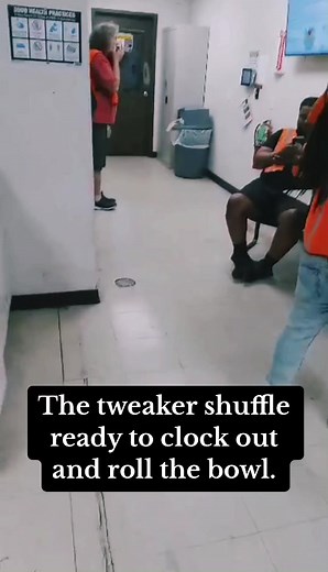 Tweaking at work waiting to clock out.#tweaker #tweakersoftiktok #tweakernation #fyp#fypシ #fyp #foryoupage