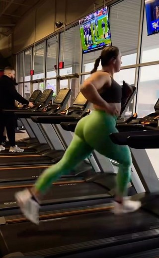 Treadmill running | beautiful female #shorts ￼