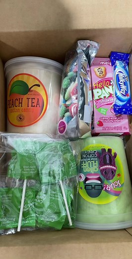 Lets pack an order for Katy! #hellosweetscandy #candyshop #candystore #candy #candytok #tiktokcandy #tiktokcandyshop #packanorderwithme #orderpacking #candybox #candyorder #wny #buffalony