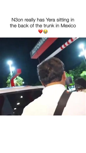 Streamer #1 on Instagram: "N3on, whose real name is Rangesh “N3on” Mutama, is a controversial and high-profile American streamer and YouTuber born on August 13, 2004. He first rose to fame through gaming content — particularly Fortnite and NBA 2K — and began streaming as a kid around the age of 12. Over time, he evolved into an IRL / vlog-style creator, building a huge following on Kick and YouTube by pushing boundaries, courting drama, and collaborating with big names in rap and entertainment.