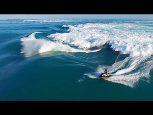 Mesmerizing footage of huge tidal flow in western Australia
