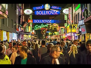 Reeperbahn Night Life I Hamburg I Germany