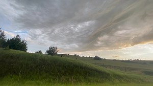 22 reactions | Monday evening near Curtis. Look at the ribbon looking clouds and the way the wind is blowing the grass in waves. | Midwest Media by Melanie | Facebook