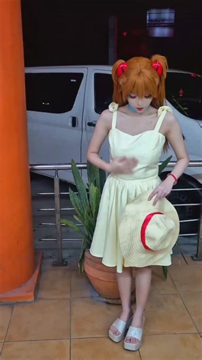 Jane Yu on Instagram: "Armpit Thief 😳🙉"