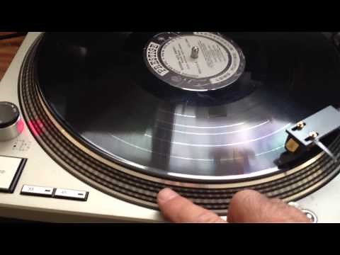 Technics SL-1200 running at 16rpm