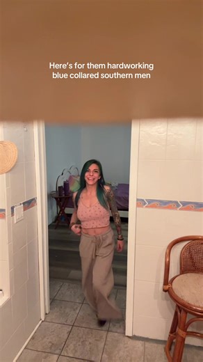 Spaced Out - Annoula (@_yourcosmicmuse)’s videos with original sound - xcvmmsznngm