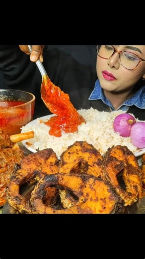 ASMR Eating Spicy🥵 Curry with FishFry #mukbang #eatingshow #eatingchallenge #asmr #foodie #seafood