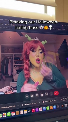 “aRe ThEsE aCtUaL cOsTuMeS??” guess that means the prank was a success??? #halloween #halloween2022 #halloweencostume #workhalloween #prank #costumeprank #costume #costumecontest #donutdigital #digitalmarketing #marketingagency #tiktokagency #socialmediamarketing