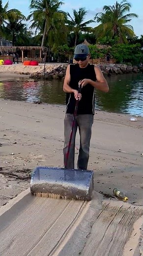 Beach Clean Up – Treasure Hunt So Many Random Items Hidden Under the Sand! #beachcleanup #beach