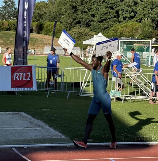 (Vidéo) Grosse performance de Mamadou Sarr qui explose le record du Sénégal du 100 m en remportant le meeting de Carquefou