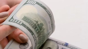 100 Ans Videos: Download 18+ Free 4K & HD Stock Footage Clips - Pixabay