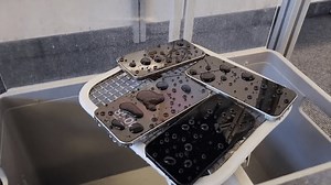 Consumer Reports tests smartphones for durability