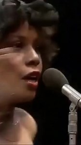 CHIC - 'Le Freak' ... 🎼 .... 🎧 .... 🎸… .......................... 🎸..... 🎺 ..... 🎷 ..... 🎻 ..... 🎹 ..... 📯 .... #Chic #Music #Videos #LeFreak #Musica #Legend #BVtS | Best Videos to Share