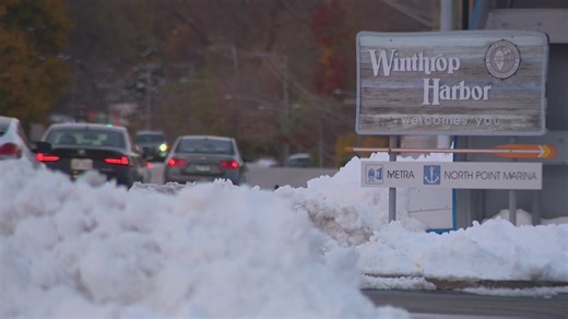 Snowfall returns to Chicago area in season's first measurable accumulation