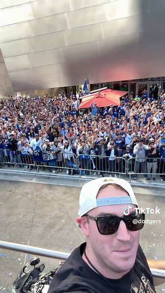 Dodger fans showing out for Evan and Anthony! #dodgers #sports #losangeles #worldseries
