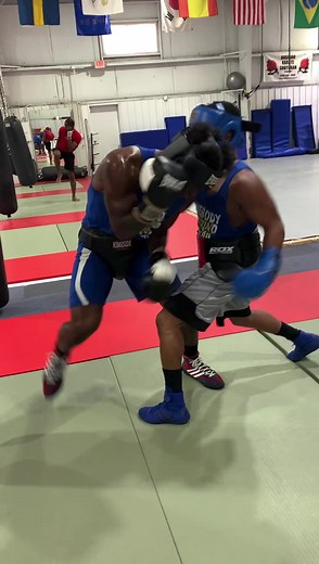 You can’t close the gap with having great pressure techniques. #boxingtraining | Master Boxing