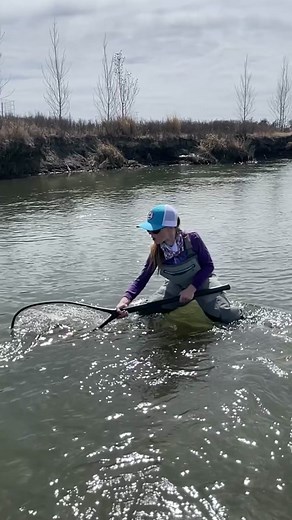 Teaching is the greatest act of optimism. We need the next generation of anglers to experience, love and appreciate wild places. Get them out on the water! #NextGen #2023 #FishItWell #SimmsFishing 🎥: @stoneflyoutfitters #FlyFishing #Fishing #GetOutside #FutureOfFishing #NextStep #Start #Beginner #KidsFishing #Trout #Netting #FishingGuide #Future