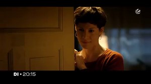 Jasmin Gerat und Oliver Mommsen fliegen total aufeinander in der neuen SAT.1-Komödie "Love is in the Air" (TV-Premiere: Dienstag um 20:15 Uhr) | SAT.1 Film & Serie