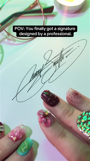 Your signature should look like you own the room. Not like you rushed it at 14. This is your personal logo. Act like it. ⋯⋯⋯⋯⋯ Ready for your upgrade? Link in bio ✍🏽 #SignatureDesign #PersonalBranding #LuxuryDetails #EntrepreneurLife #CEOEnergy