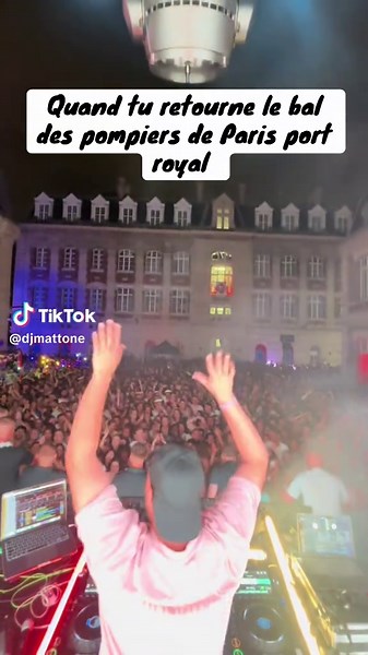 Merci caserne port royal c’est dingue on a retourner Paris #14juillet #baldespompiers @Bspp_paris @BSPP @Magic System Officiel @