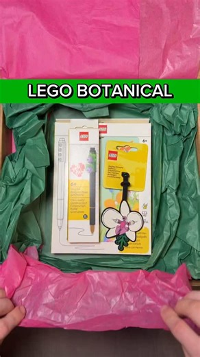 Brick Bear 🐻 on Instagram: "MINIFIG PEN or FLOWER PEN?! 🖊️ maybe MINIFIG NOTEBOOK? 📒 @santokiwritebuildplay can’t stop thinking of cute ways to bring @lego to life 🌸 #lego #pen #flowers #botanical #legogram #reels #legos #afol #instagram"