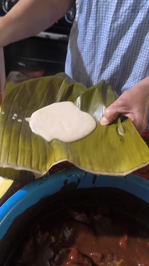 2.3M views · 26K reactions | Como envolver el tamalito de cuchara... Tutorial de mi madrecita ❤️✨ deliciosos  | Lupita Barbosa | Facebook