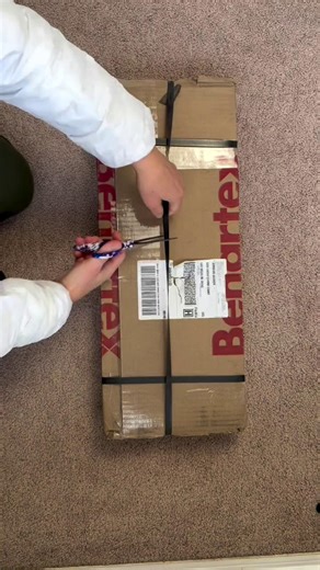 🚨 Unboxing Alert! Get ready for an explosion of color 😍 Snapdragon Quilting, just unboxed the brand new Benartex Solids, and let’s just say, these hues are beyond dreamy. Bold, rich, and totally swoon-worthy, these new solids are made to shine solo or blend beautifully with your favorite prints. So what do you do with a box of stunning fabric? You get to quilting! | Benartex