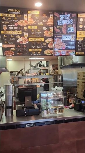 Golden Chicken Houston Food Review (7 out of 10) ‪@o.g.yandyjohnson‬