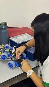 Student try out the MATRIX Robotics system #wro2026 #matrixrobotics | TESSLAB ROBOTICS