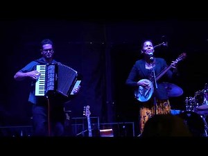 Rhiannon Giddens & Francesco Turrisi Wayfaring Stranger