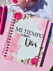 Planner Devocional Femenino - "mi Tiempo Con Dios" | Agenda Cristiana Con Flores Y Mariposas - Etsy