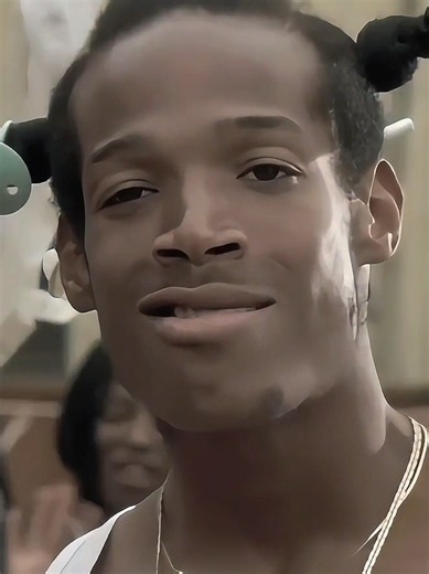 Do we have a problem? 💀🚀 #dontbeamenace #locdog #wayansbrothers #edit #movies