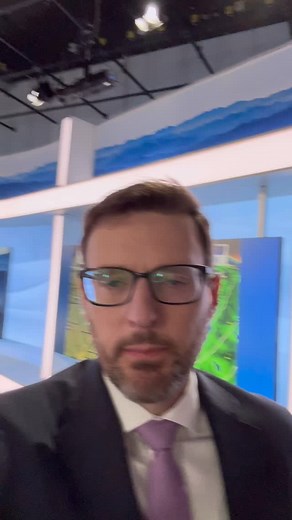 ‼️BIG CHANGE COMING WITH MTN SNOW‼️ 🥶❄️🥶❄️🥶❄️🥶❄️🥶❄️🥶❄️🥶❄️🥶❄️ #wncwx #ncwx #avlwx #blueridgemountains #wnc #snow #snomg #smokymountains #coldblast #arctic #tnwx | Jason Boyer WLOS