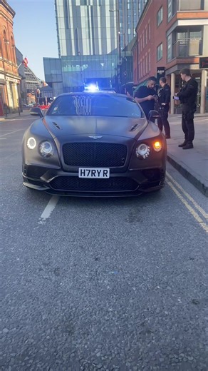 Editing a very Rare 1/300 Bentley continental GT3R that was pulled over by police I n Manchester centre #manchester #bentely #gt3r #policecar #limited_edition