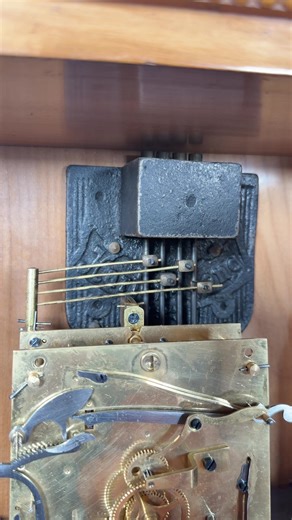 Best Clock Chime Sound Ever! Do You Know What Time It Is? #clock #antiqueclock #chime #wallclock #foryoupage