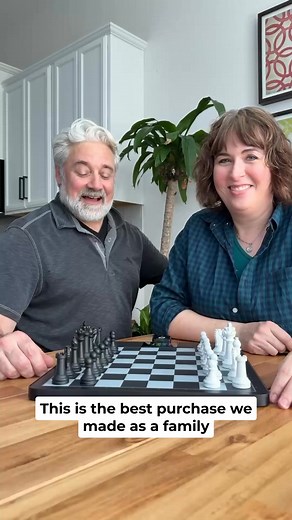 1.5K views · 50 reactions | Chessup 2 is here to bring the best of both worlds, online and over-the-board:  Play online random matches  Challenge a friend halfway across the globe 烙 Play against your favorite bots ⏮️ Review your play with Chess•com’s game analysis tools "The ingenious new device that's set to revolutionize the way you play games on Chess•com" - Chess•com Next-level chess begins here: https://playchessup.com/pages/the-smarter-solution | ChessUp | Facebook