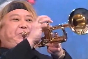 One of the most powerful sounds in the history of the trumpet💯🤩🔥 . Eric Miyashiro - Theme From Star Trek (Maynard Ferguson Version)! . . . #trumpet #trompeta #trompete #trumpets #trompetas #trompetes #trumpetlovers #trumpetplayer #ericmiyahisro #maynardferguson #startrek #trumpetlife #trumpetwine #great | Trumpet Lovers