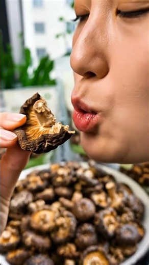 What's Inside This Crispy Mushroom Snack? 🍄