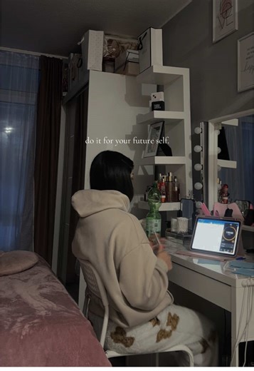 Learning Motivation: Do It for Your Future Self