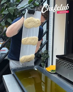 560K views · 985 reactions | Juicy Beef and Cheesy Smash Burgers: Get ready to satisfy your burger cravings with these epic smash burger recipes! | Chefclub Canada | Facebook