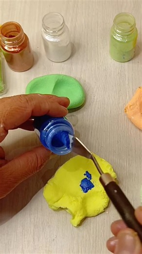 Clay + Mica Powder Color mixing #clay #coloring #diy