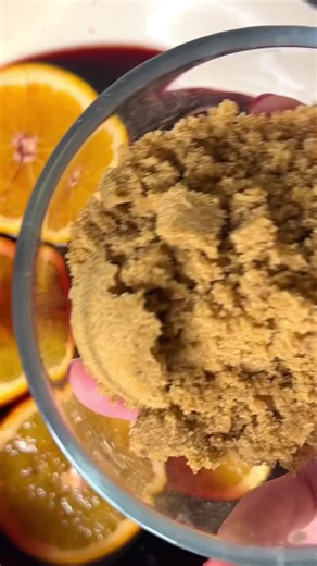 Mulled wine is a festive fan-favourite this time of year. Blended spices like cloves, ginger and star anise cozy up with orange zest and our Dark Brown Sugar for a sweet treat with some heat! Who will you share it with over the holidays? Recipe: https://bit.ly/487gltG | Redpath Sugar