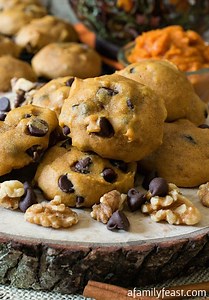 Soft Pumpkin Chocolate Chip Cookies