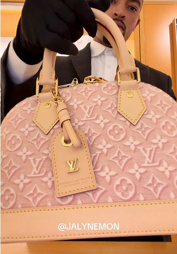 Louis Vuitton Alma BB Monogram Emblème Rose Ruban