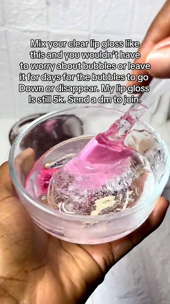 Cómo hacer lip gloss transparente sin burbujas