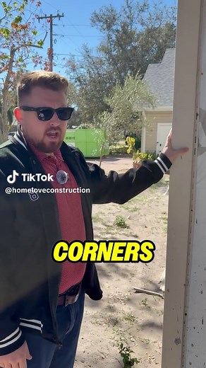 Importance of Corner Trim in Vinyl Siding Installation